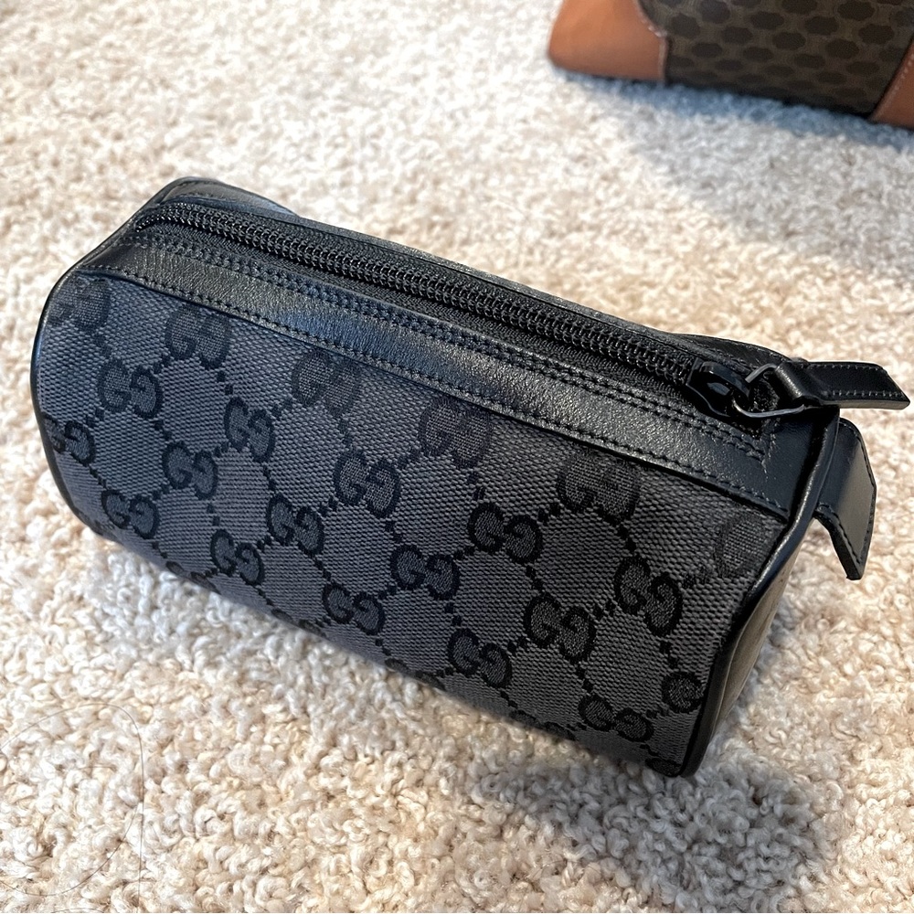 Sold! GUCCI GG cosmetic pouch - Picture 1 of 8